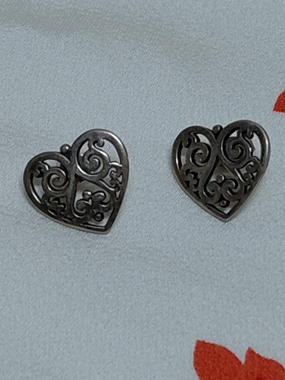 James Avery Heart Filigree Stud Earrings in Antique Silver Tone